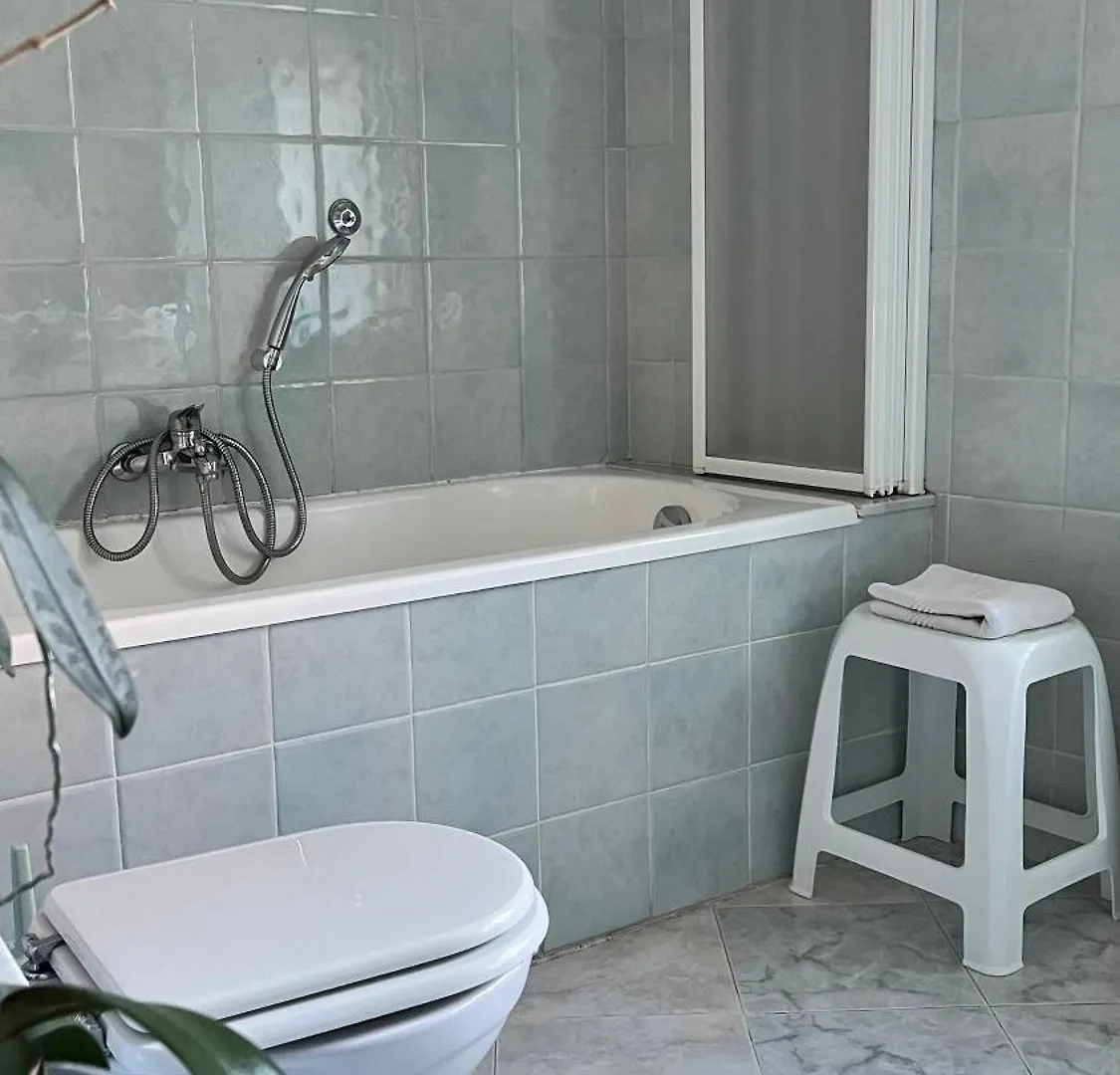 B&B Ligustico Genoa Italy